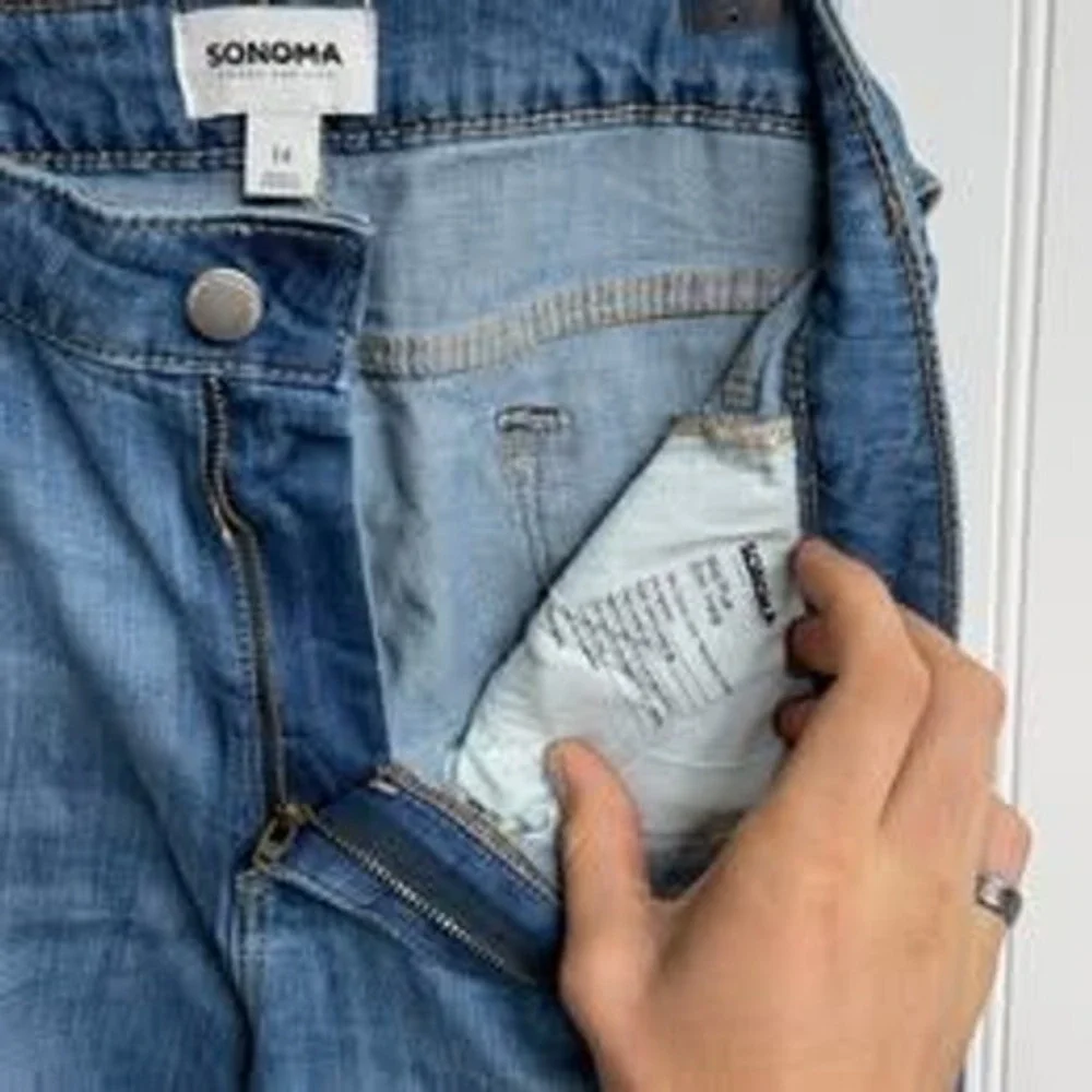 Sonoma Goods For Life Women Medium Wash Straight Leg Stretch Jeans Size 14